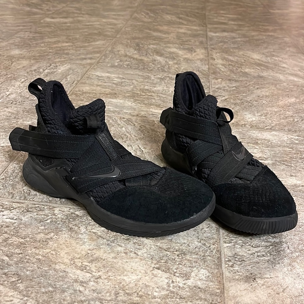 Nike Lebron Soldier 12 Xll Triple Black Basketball